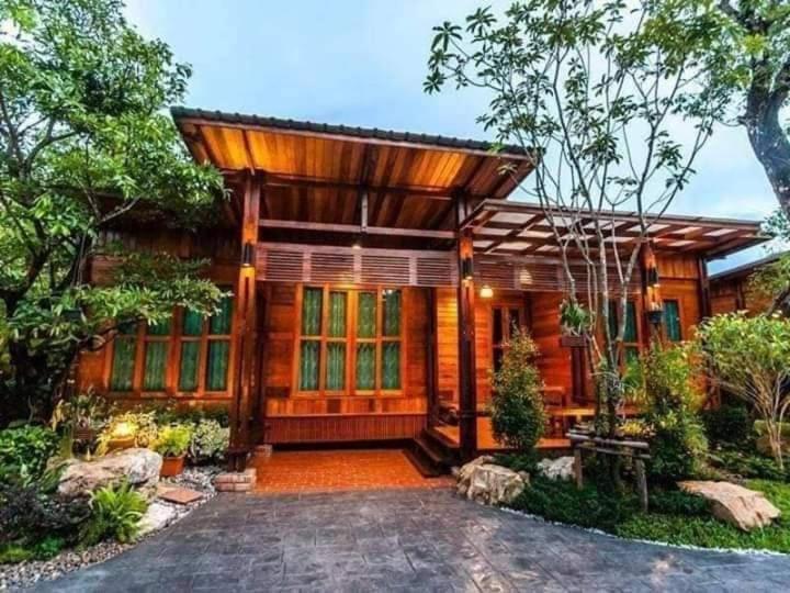 Areeya Phubeach Resort Wooden House Ban Chong Phli エクステリア 写真